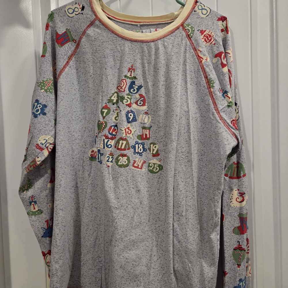 munki munki Gray Festive Long Sleeve Pajama Set